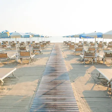 Atlantica Готель 3*
